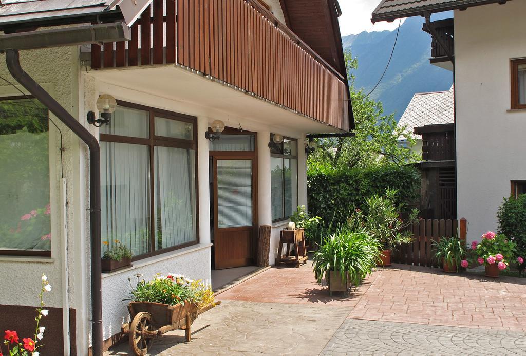 Apartments And Rooms Tajcr Bovec Exteriör bild